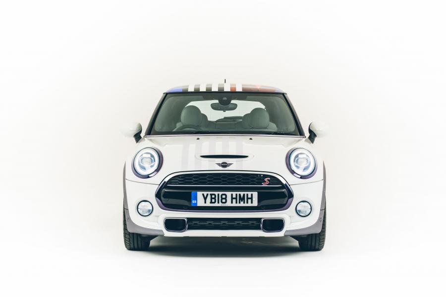  Mini Cooper S for Royal Wedding (F56) 2018 года  (фото 31 из 64)